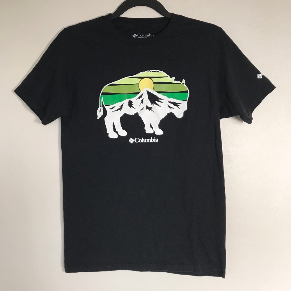 Columbia Men’s Black Bison Mountain Graphic Short Sleeve T-Shirt Small